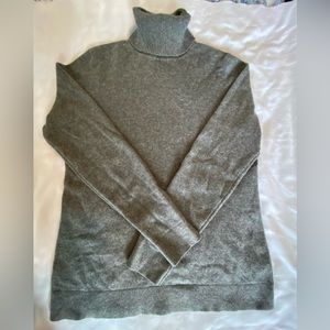 Light gray cashmere turtleneck sweater from Ann Taylor. Size M.